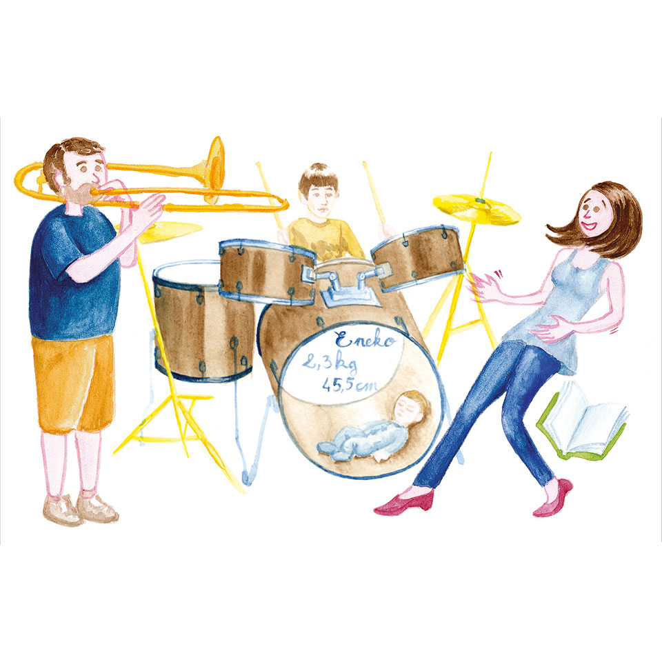 Illustration pour un faire-part de naissance représentant une famille. Le père joue du trombone, la mère lâche un livre, le fils ainé joue de la batterie, le nouveau né dort dans la grosse caisse.